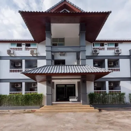 Future Place Mansion Ubon Отели рядом с достопримечательностью «Муниципалитет Убонрачатхани»