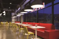 Radisson Red Minneapolis Downtown - Aamiainen