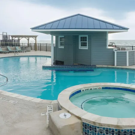 DoubleTree by Hilton Corpus Christi Beachfront