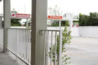 The Peach hotel Hotels in Mueang Phetchaburi District