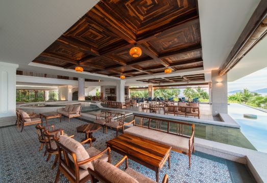 2. 알리부 리조트 ..