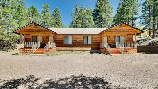 Lavish Alpine Arizona Cabin Rental w/ Views!