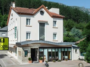 Logis Hôtel des Gorges du Tarn Rest. l'Adonis