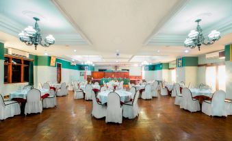 5. 발리 타만 로비..