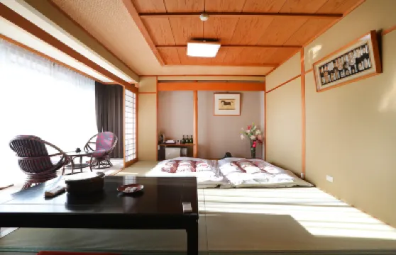 Raki Onsenryokan Hotels in 