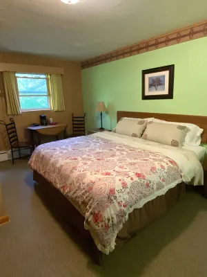 Royal Motel