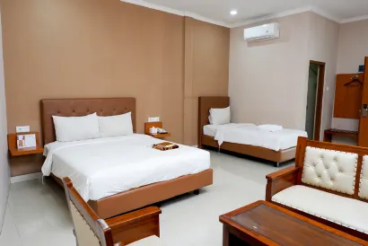 Mr J Suites Hotel Tegal