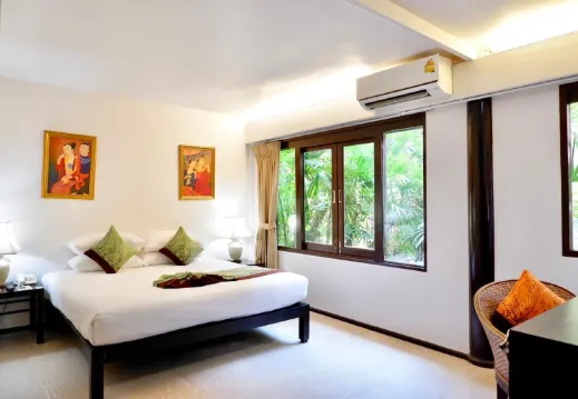 ห้องซูพีเรียร์ เตียงใหญ่ 1 เตียง