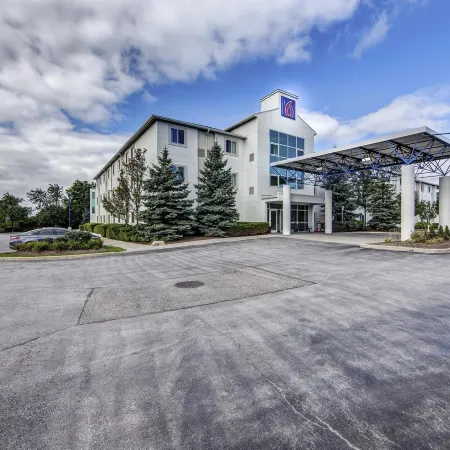 Motel 6 Burlington, on - Toronto West - Oakville