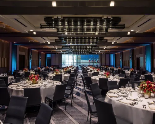 InterContinental Hotels LOS ANGELES DOWNTOWN by IHG Business Facilities Photos