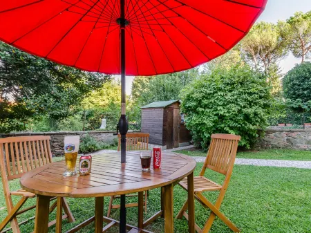 Sangaggio House B&B Отели рядом с достопримечательностью «Certosa del Galluzzo - Monaci Cistercensi»