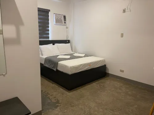 8 ZHENSEN INN Hotels in Imus