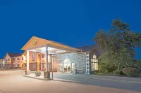 Super 8 by Wyndham Richmond Hotels in Richmond