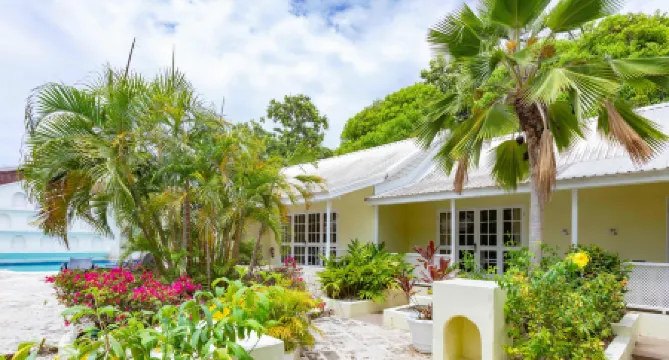 Island Inn All Inclusive Hotel