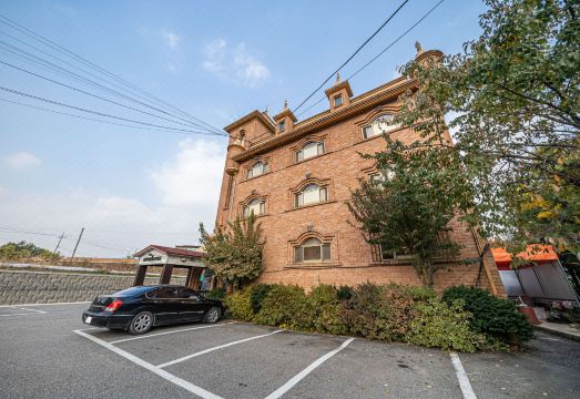 2. 다이애나궁모텔..