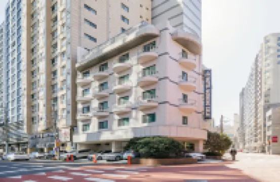 濟州晨光飯店 濟州漢拏大學附近的飯店