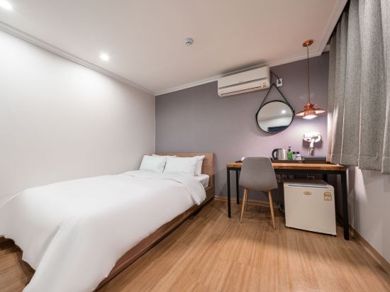 Yongsan Sky Hotel