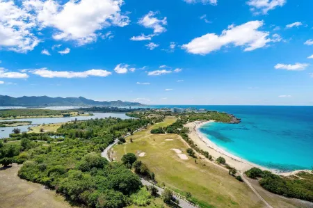 Fourteen at Mullet Bay