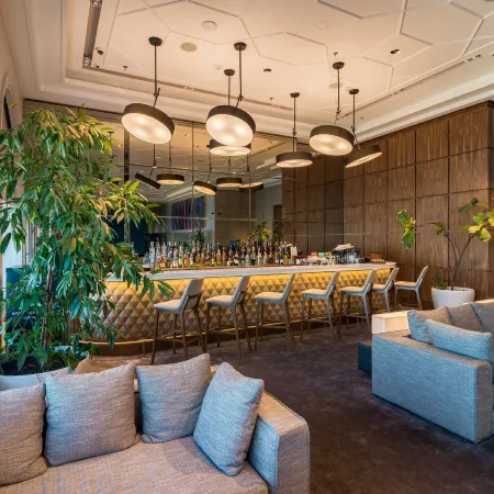 International Hotel Casino & Tower Suites