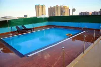 Gokulam Park Sabari-Siruseri Sipcot - piscina