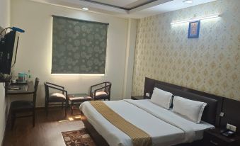 Hotel Flora Haridwar