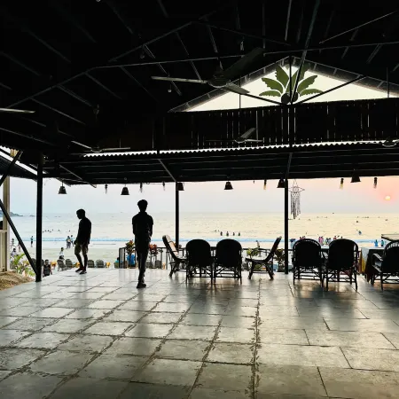Cocos Beach Resort
