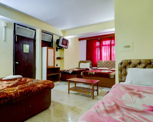 Jain Group Hotel Potala Hotels in der Nähe von Kloster Enchey