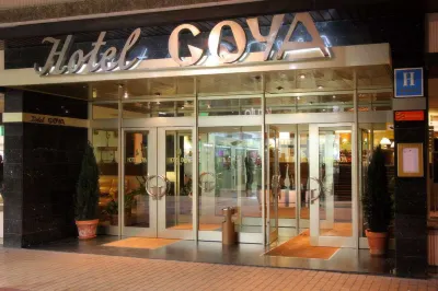 Hotel Goya Hotels near البلدة القديمةذ