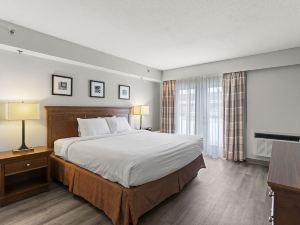 Travelodge Suites by Wyndham Regina / Eastgate Bay