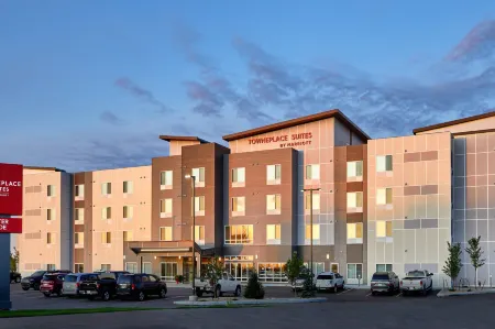 TownePlace Suites Fort McMurray Отели в г. Форт Макмюррей