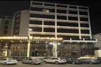 Five Seasons Hotel Hotel a 