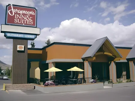 Ramada by Wyndham Helena Отели в г. Кланси