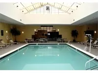 La Quinta Inn & Suites by Wyndham Madison American Center - Pools