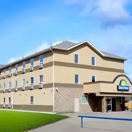 Days Inn by Wyndham Chetwynd
