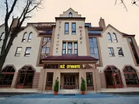 Hotel Silvia Gold Gliwice Các khách sạn gần The Old Post Office of Gliwice