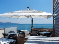Happy Hotel Atelier Gardone Riviera Centro & Beach