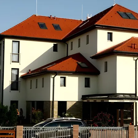 Ezüsthíd Hotel
