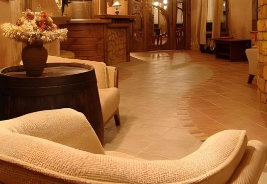 카지미에르즈 돌니 호텔