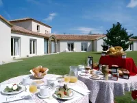 Logis Hotel la Bergerie Hôtel 3 étoiles Restaurant Savoureux - que admiten mascotas