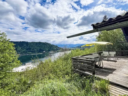 Häuschen am Waldrand Отели рядом с достопримечательностью «Seepark Annenheim»
