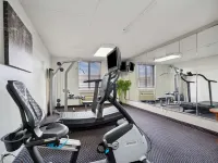 Econo Lodge Inn & Suites Hotels in Waterloo