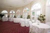 The Wisconsin Hotels & Conference Center Hotels in Baraboo