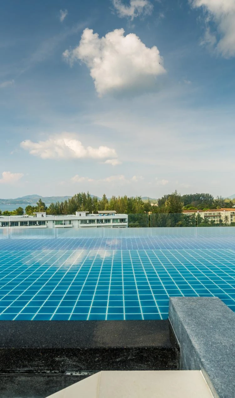 รูปภาพของA403 Modern Condo - walk to beach, 3 pools & gym