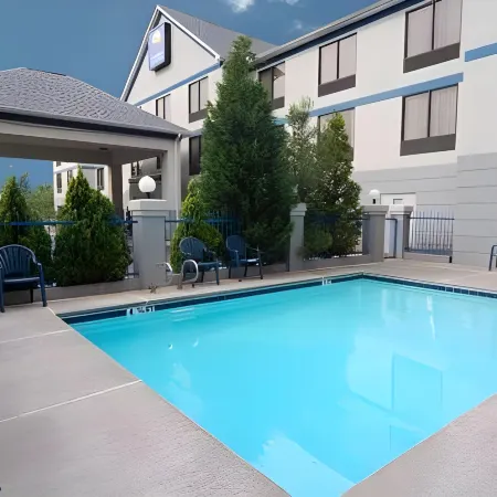 Comfort Inn & Suites Peachtree Corners