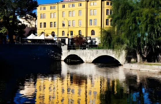 厄勒布魯精英斯託拉酒店