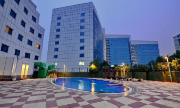 1. 호텔 미사키 마..