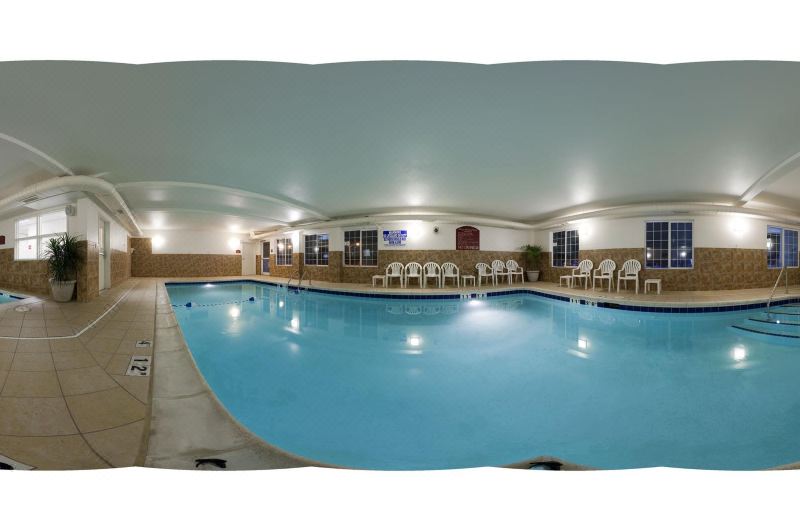 Holiday Inn Express & Suites Evanston by IHG photo 5