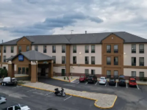 Baymont by Wyndham Mason Hotels in Mason