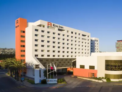 Real Inn Tijuana by Camino Real Hoteles Отели рядом с достопримечательностью «Tijuana Arch (Friendship Arch)»