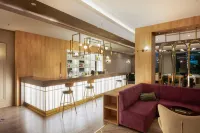 Sailor's Beach Club - 5-Star